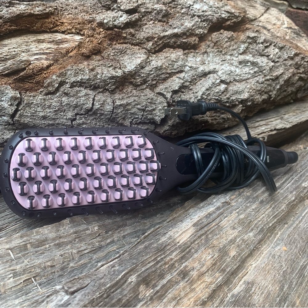 Remington Pro Pearl Ceramic Hair Straightening Brush